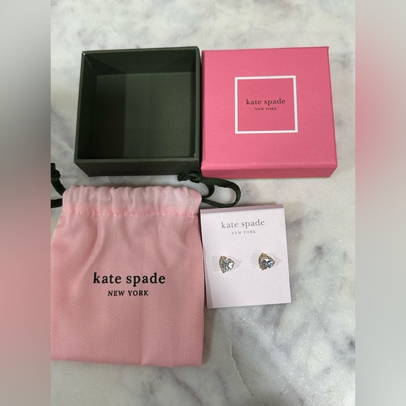 NWT! Kate Spade Heart Studs Earrings - Picture 2 of 4